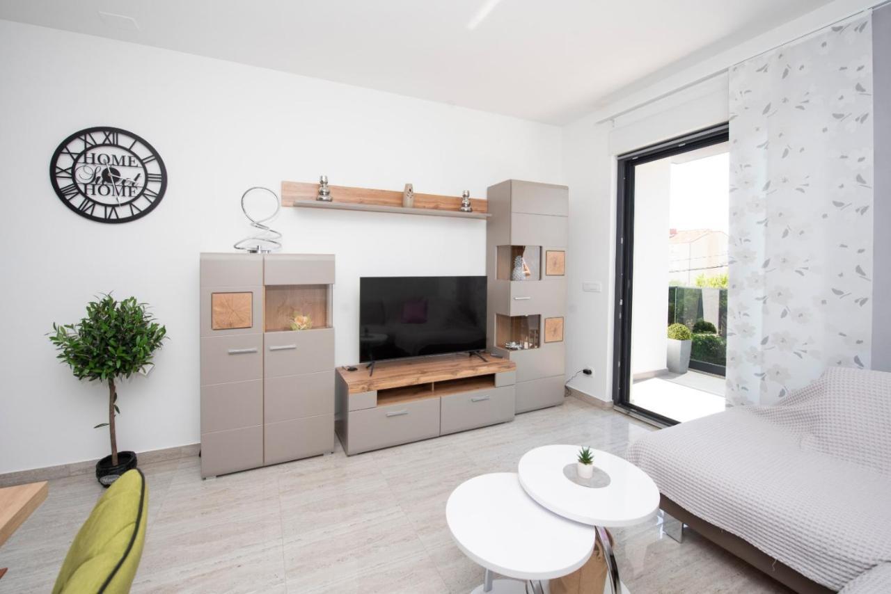 Apartman Gabriela Trogir Extérieur photo